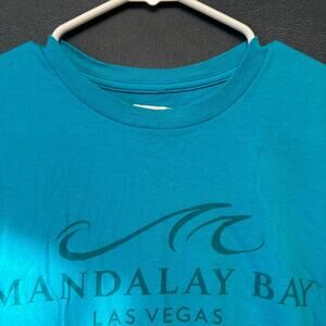Vintage Mandalay Bay Las Vegas Women’s Blue Tee Sirt Small Faded Gambling Casino